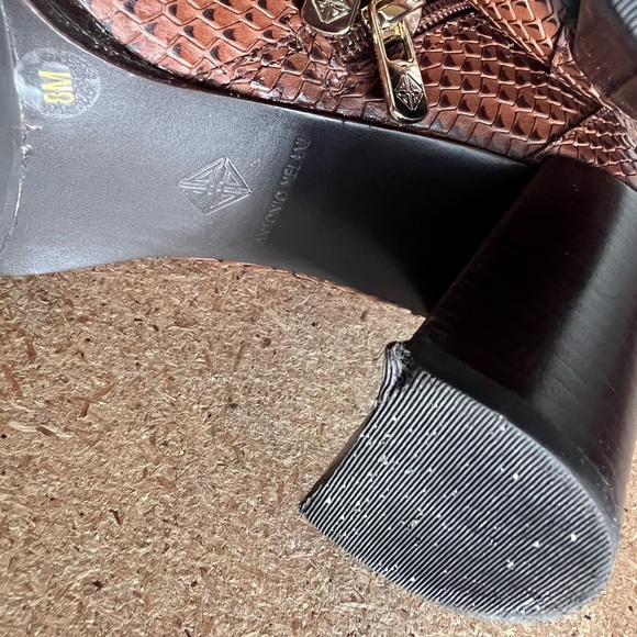 Antonio Melani Brown Snakeskin Pattern Boots - Picture 6 of 6